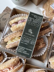 Cookie Variety Pack: Almond Meringue Dacquoise with Classic Flavours image